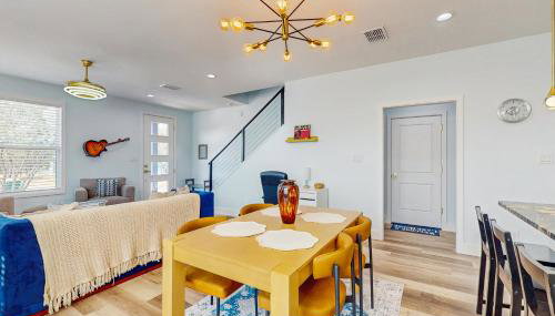 Modern Living in Texas! Home 2 Blocks to Lake LBJ - Foto 4