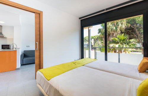 Aparthotel Las Palmeras Castelldefels - Photo 27