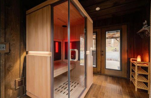 Home with Sauna & Hot Tub & Lake Access - Foto 2