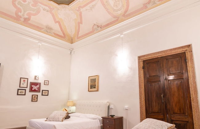 Venice Palace Tintoretto - Photo 75