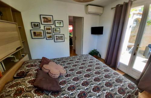 Les Restanques de Toucas - Studio dans villa avec jardin et piscine partagée - Foto 10