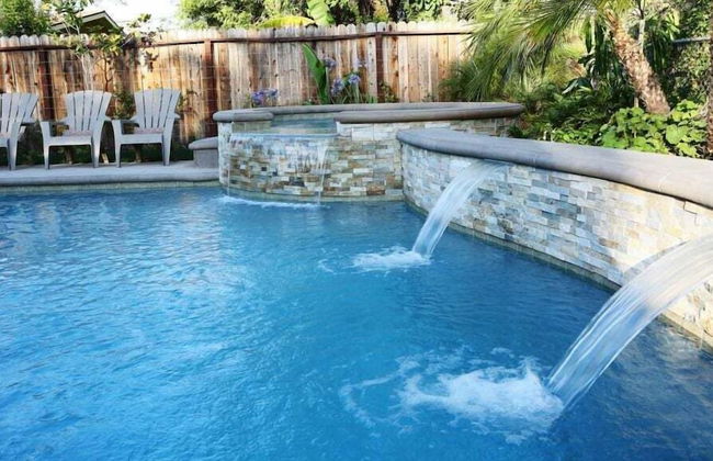 Upscale 6 Bed, 5 Ba, New Pool W/jacuzzi, 1/2 Mile Walk to Disney - Foto 28