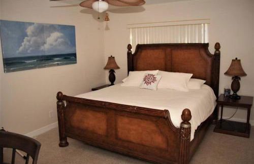 Deerfield Beach heated pool house - Photo 21