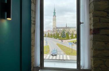 Apartamenty 7 Kamienic 29 lok 2A vis a vis Jasnej Góry - Photo 9