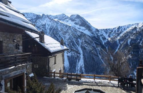 Hostdomus - Castle Apartments - Photo 2