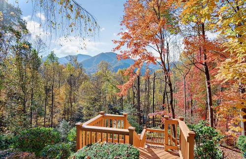 BearHavencabinfun 3 story Log Cabin Mountain View,Hot Tub, sleeps 10 - Foto 24