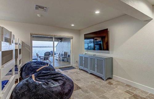 Lakefront LBJ Escape - Boat Slip & Sleeps 8 - Foto 20