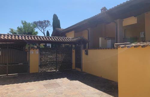 OSTIA ANTICA - LA CASA DI LAURA - JACUZZI & GARDEn - Photo 11