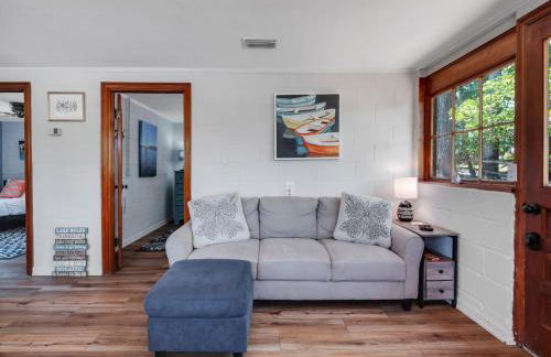 Waterfront on Lake Talquin - Near FSU - Stunning Views - 2 Story Deck - Fire Pit - Fast 1000 mbps Internet - 3 min from Boat Ramp - Foto 11