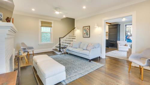 Walk to Roanoke River Greenway Mountain-View Home - Foto 4