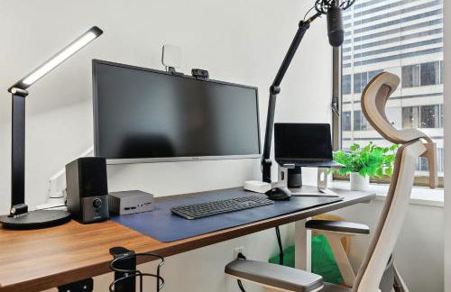 FiDi 1 BR w Work Setup by Anyplace - 11718 - Foto 15
