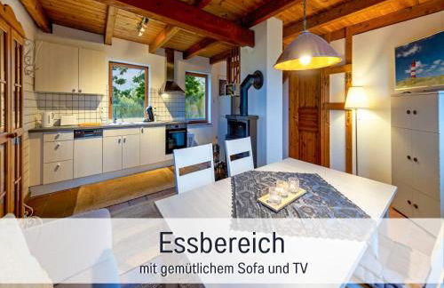 Ferienhaus Töpferhaus - strandnah, haustierfreundlich, Kaminofen, Garten, Platz für 3 Erwachsene, 2 Kinder - Foto 8