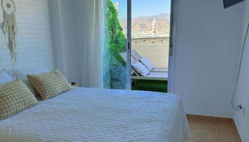 Ático junto al Teatro AUDITORIO de Roquetas de Mar - Foto 3