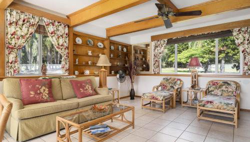 Hale Kamāoa Naalehu - Foto 5