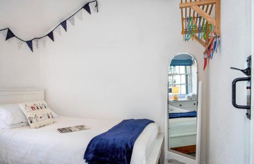 Abbey Cottage, Close to Mousehole Harbour - Photo 18