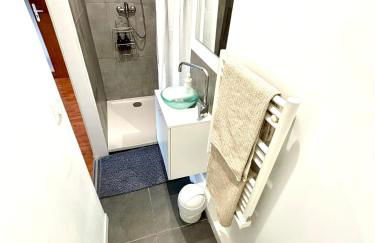 Grande maison tout confort - 5 chambres 5 salles de bain - RER A - Paris - Disney - Foto 21