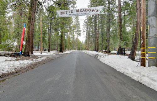 Grill, Fire Pits and Trails Butte Meadows Duplex! - Foto 25