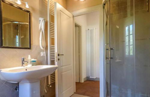 Villa With Private Pool In The Hills Near Lucca - Foto 17