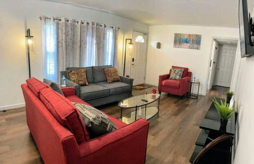 *King bed/3bds house Near Naval Base & 6Flags* - Foto 6