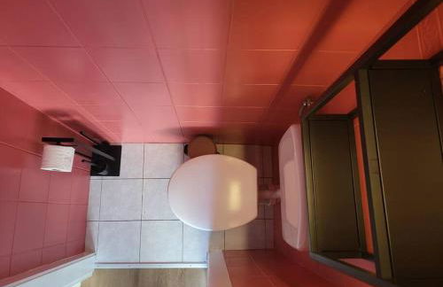 Ruhiges Apartment & Veranda mit guter Anbindung - Foto 19