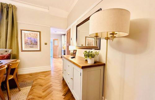 Windsor Coastal Retreat Whitley Bay Sleeps 9 - Foto 41