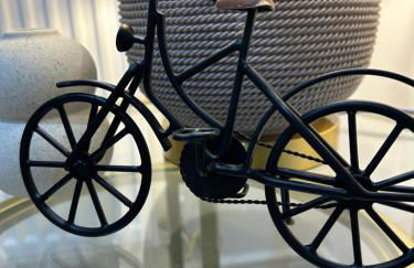 Kings Reach Slough nr Legoland and Ascot Stylish Homely House Sleeps Eight - Foto 5