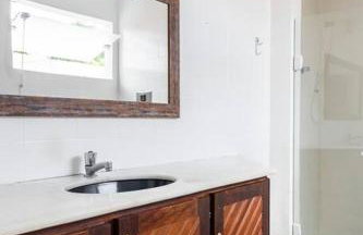 Car in the garage and everything on foot. - Photo 35