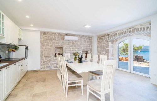 5* Beachfront Villa Olive Mill - Foto 16