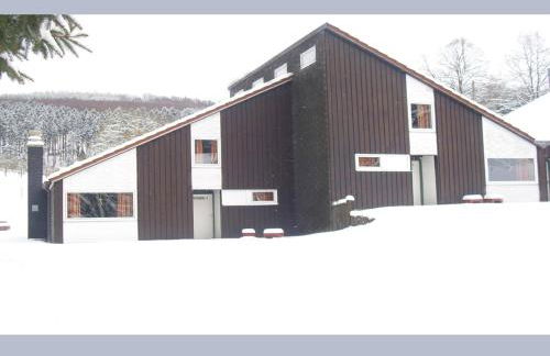 Cosy Holiday Home in the Hochsauerland With Terrace at the Edge of the Forest - Foto 155