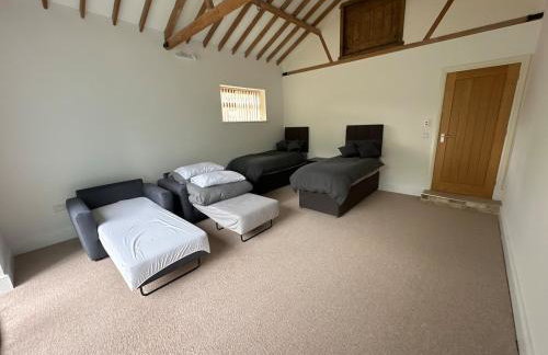 character filled barn renovation - Foto 36