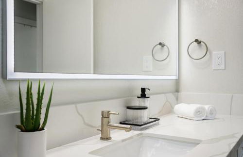 Modern 1BD in La Jolla Mountain City Views Free Parking - Foto 20