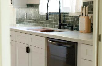 Next Getaway Home-3 Rooms, 4 Bed, 2 Bath, Backyard - Photo 14