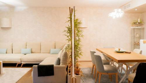 Luxury 2BR Spacious & Stylish with Patio near Metro - Foto 5