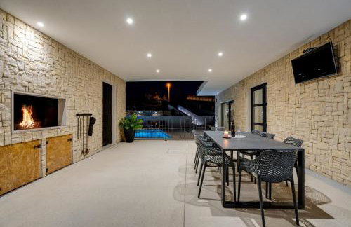 Modern Villa M30 with private pool, 3 en-suite bedrooms - Foto 46