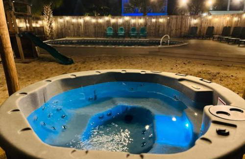 Heated Pool & Spa, 4min Walk To Beach - Zula Beach - Foto 55