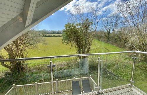 Trewhiddle Retreat V17 by Together Travel - Luxury 4-Bedroom Villa - Foto 32