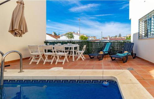 My Beach Penthouse - Photo 3