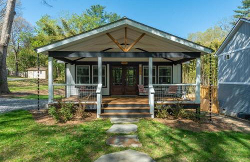 Blue Heron Bungalow 5 Min to Downtown Black Mtn - Foto 1