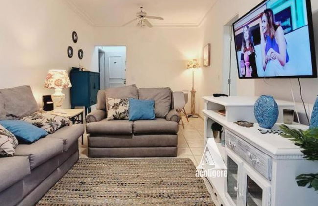 Apartamento 3 Quartos no Guarujá. Um refúgio de tranquilidade a poucos passos da praia GJA1 - Foto 1