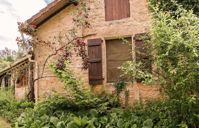 Estate in Dordogne Near Sites - Photo 16