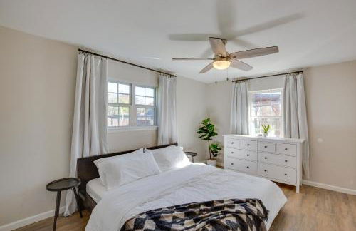 Game Room and Fire Pit Family-Friendly Aubrey Home - Foto 15