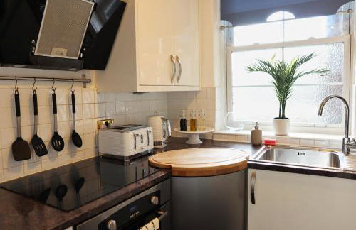 Modern 2BR near Tower Bridge WiFi & Self Check-in - Foto 19