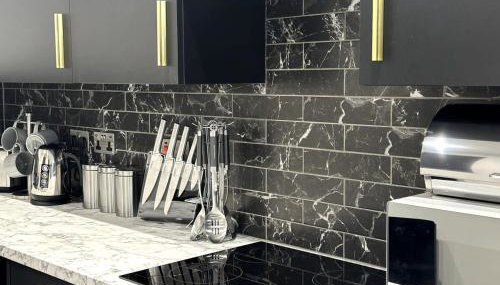 Superior 1-Bed Apartment with 2 Sofa Beds Sleeps 6 - Foto 3, Other