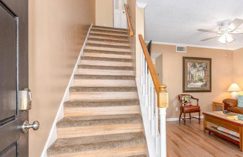 STEPS from Flagler Avenue! Charming Home with Private Garage and Full Kitchen! - Foto 25