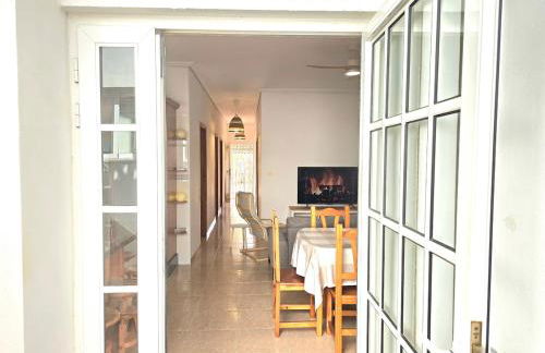 BeachFront Mediterranean Retreat - Foto 32