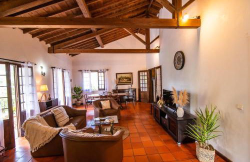 Casa do Pinheiro with shared swimming pool - Photo 16