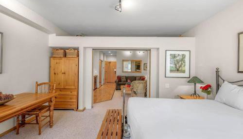 Palisades Tahoe Lodge Rentals Studio #143 - Foto 5