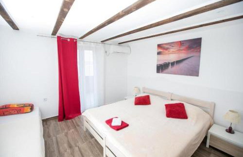 Family-friendly apartments with swimming pool Lukovo Sugarje, Karlobag - 24896 - Foto 17