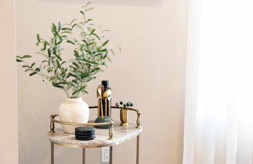 Stunning Water View 2BR · Jacuzzi & Rooftop Lounge - Foto 45