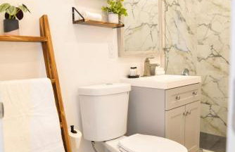 Vibrant 4bd 2ba Miami Home w POOL - Foto 3